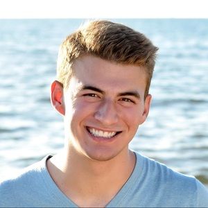 Meet your Posher, Ryan